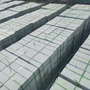 杭州 芝麻白1.8公分火烧300*600地铺，清仓大甩卖