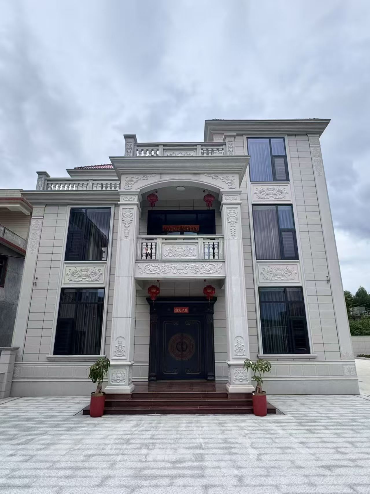 杭州 芝麻白石材别墅干挂案例展示