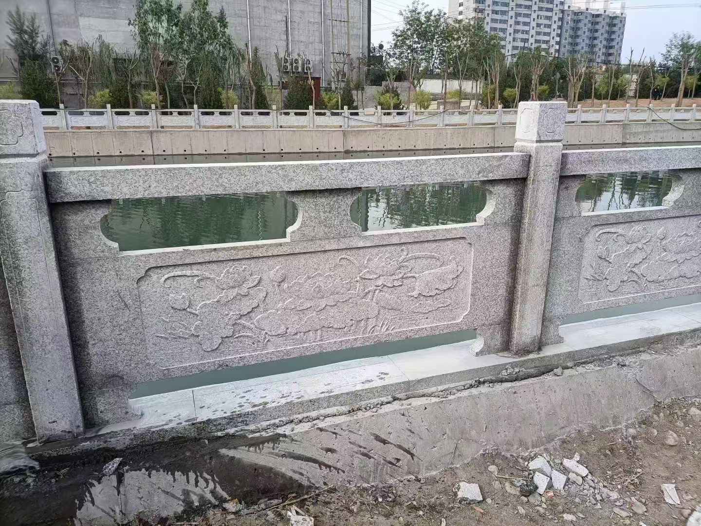 杭州 芙蓉白大花桥梁、河道，石材栏杆、围栏、护栏