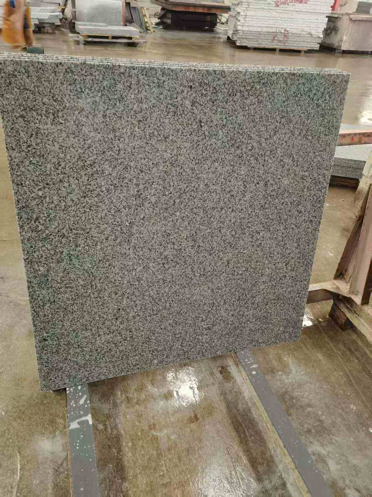 杭州 芝麻白光面900*900，高地铁标准