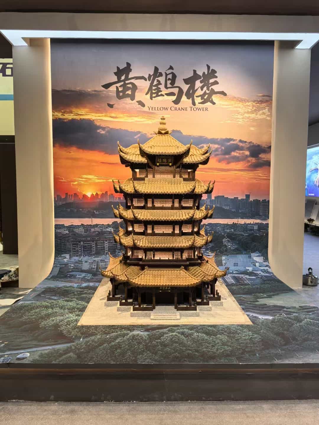 杭州仿古石文创作品-黄鹤楼