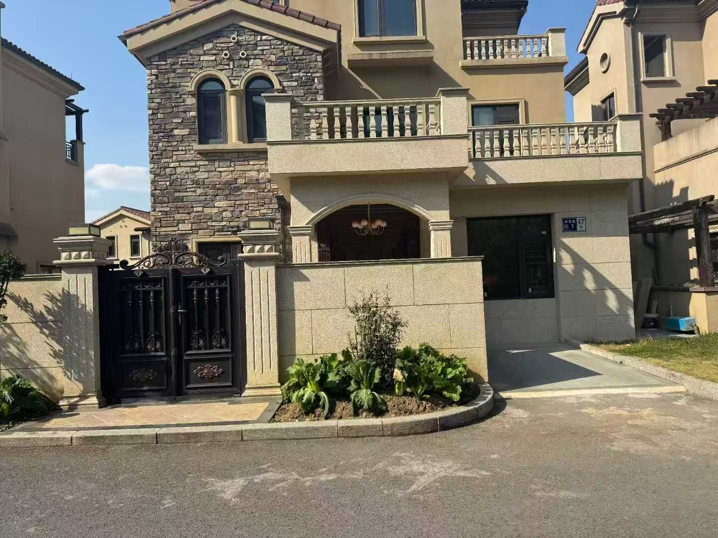 杭州黄金麻别墅干挂效果展示