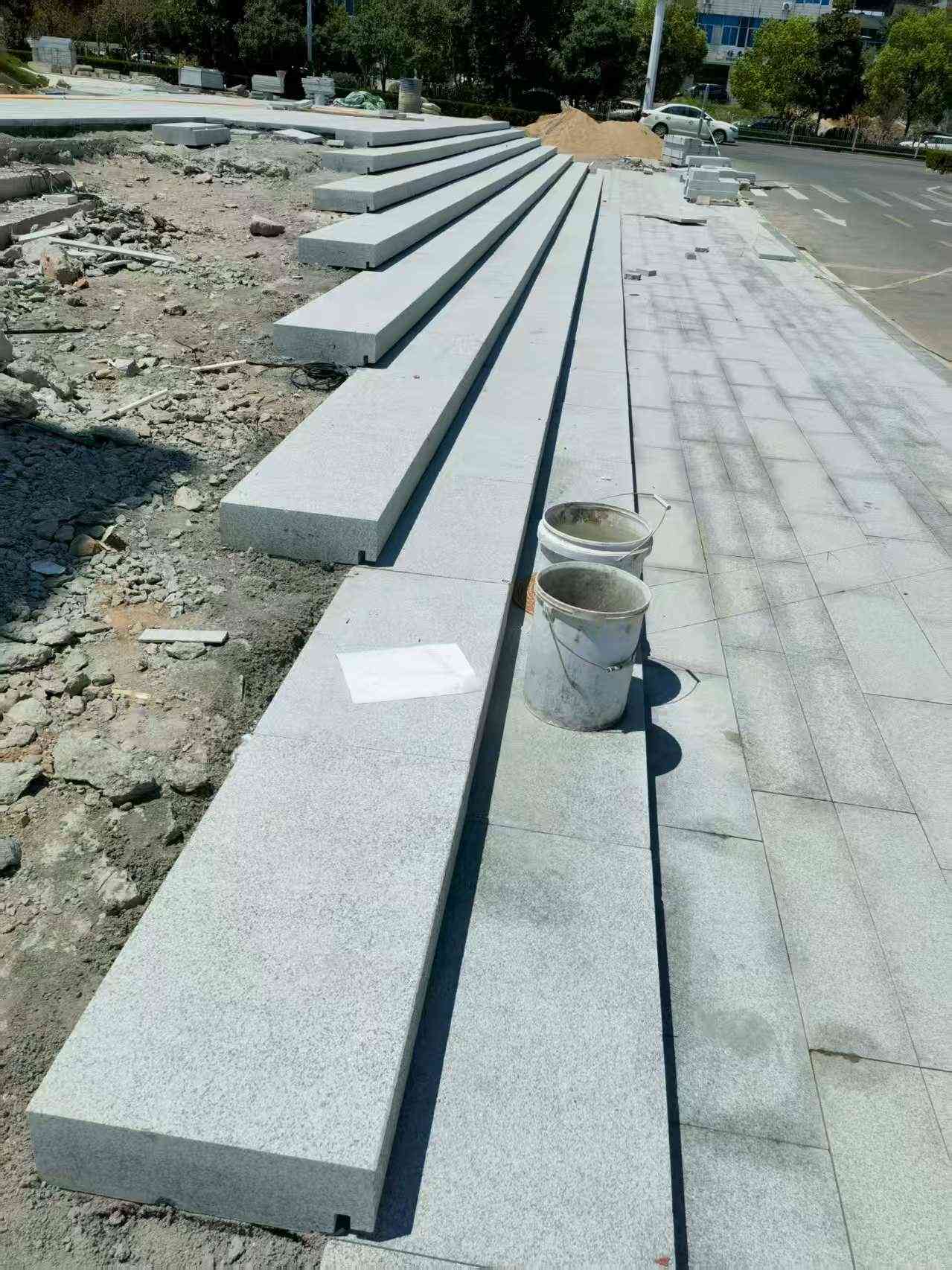 杭州 芝麻白整石台阶，施工现场