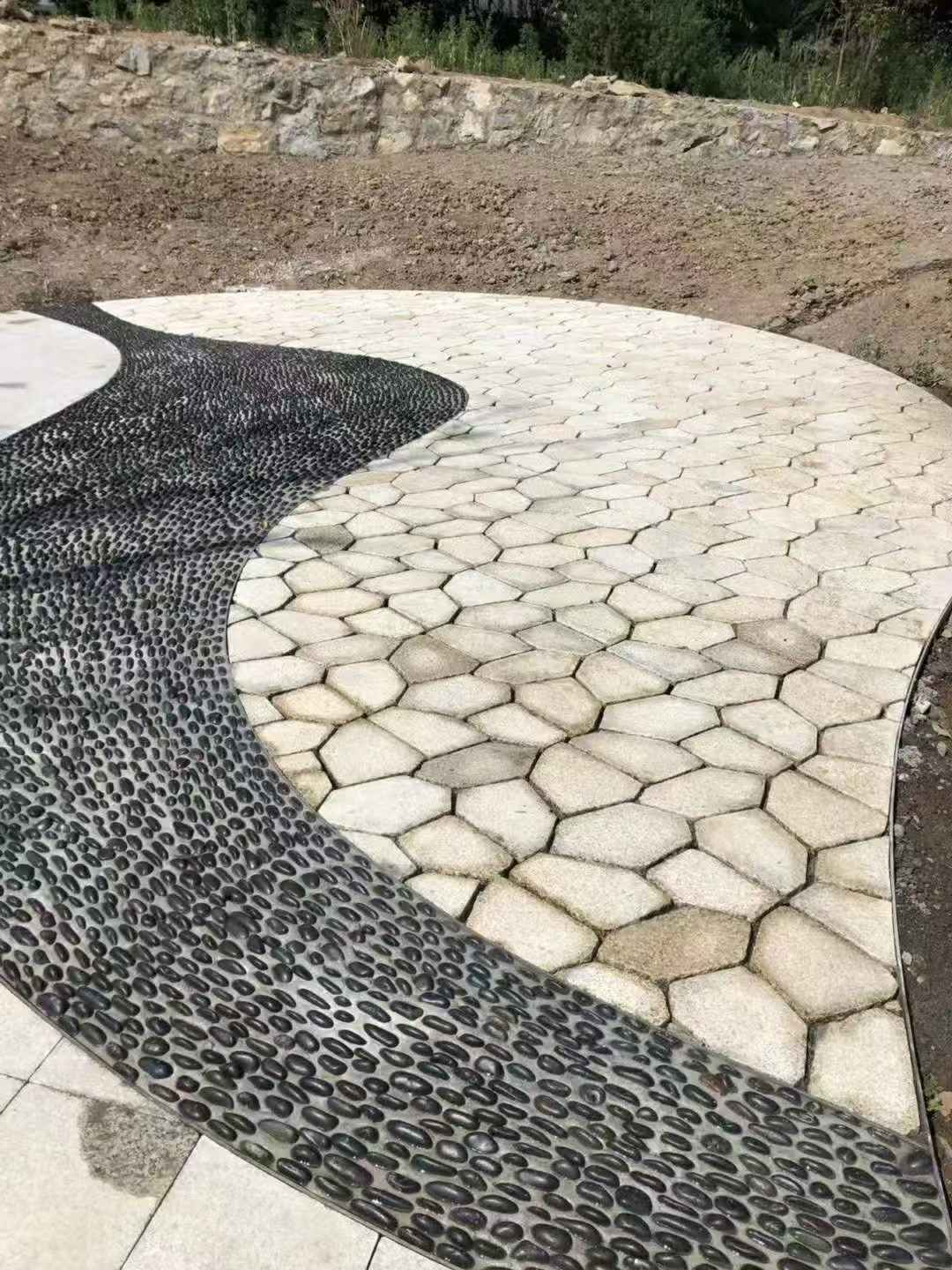 杭州 黄金麻冰裂缝室外铺装效果完美展示